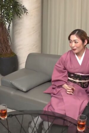 Clip rò rỉ: Reverse 3P Gogu Chūai cùng Không và mã Không