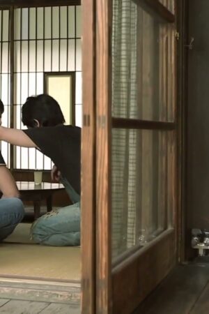 Clip rò rỉ JUX-162 Mako Oda Mako: Mẹ kế trẻ bạo liệt cùng con chồng ngay tại nhà!
