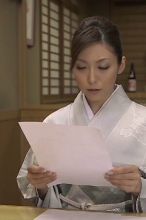 Rò rỉ cảnh quay lén Yuko Shiraki – JUX-233: Nữ chủ quán kimono bạo liệt không kiềm chế