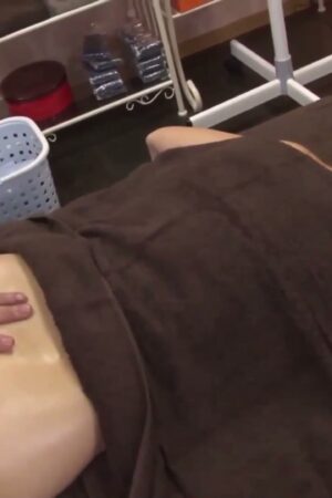 Clip rò rỉ: Kanami Aoki bị quay lén trong buổi massage bạo liệt (JUX-753)