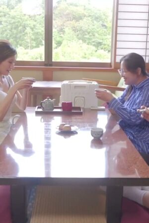 Bản leak chân thực: Dì Julia và cháu trai bạo liệt trong suối nước nóng CJOD-457