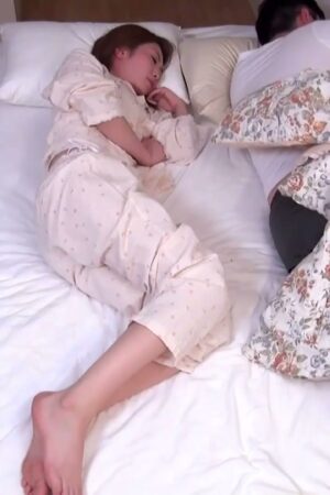 Rò rỉ clip mẹ con loạn luân cực bạo – Không, SW-194