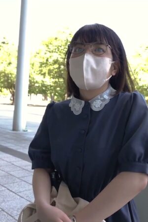 Yuhi MOGI-115: Clip rò rỉ nữ sinh viên mắt kính bị quay lén cực bạo liệt!