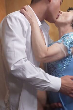 Rò rỉ độc quyền: Miyuki Sakurai MESU-133 – Lần đầu làm gái, bạo dâm không kiềm chế