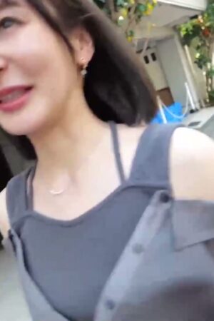Rò rỉ độc quyền: Yuri-chan bùng nổ chân thực BEAF-143