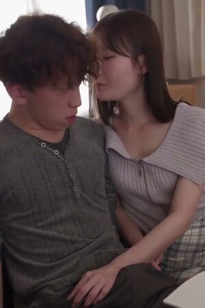Clip rò rỉ SONE-637: Cô gia sư Miru dạy ‘làm người lớn’ chân thực đến từng hơi thở