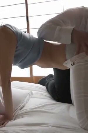 Clip rò rỉ JUQ-095 Asami Mizubata: Vợ người ta bị anh rể làm cho có thai, chân thực đến từng tiếng rên!