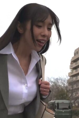 Clip Rò Rỉ Của Aya Mã JUQ-774: Nữ Nhân Viên Sợ Trễ Giờ Bị Đồng Nghiệp Quay Lén Cảnh Nóng!