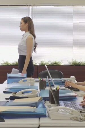 Lộ clip nóng JUQ-603 của Reina Kuroki: Sếp nữ bị cấp dưới ‘thịt’ ngay tại văn phòng!