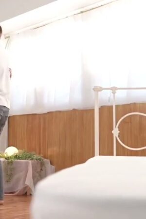 Clip nóng Azumi Tomaru JUQ-293 bị quay lén: Đam mê bùng nổ!