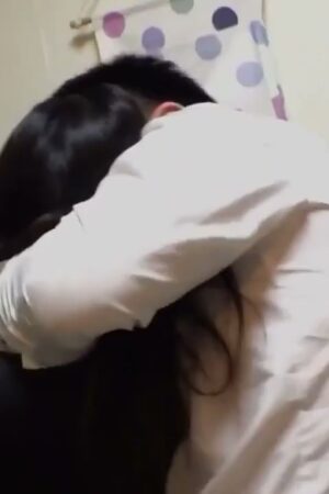 Rò rỉ MIDE-934: Mizuki Aiga bị lột trần, khóc thét khi cầu cứu trong đêm say