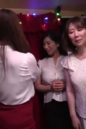 Băng ghi hình lén: Reiko Kobayakawa, Chisato S và MIAB-007 – Hội ngộ bạo liệt sau 20 năm