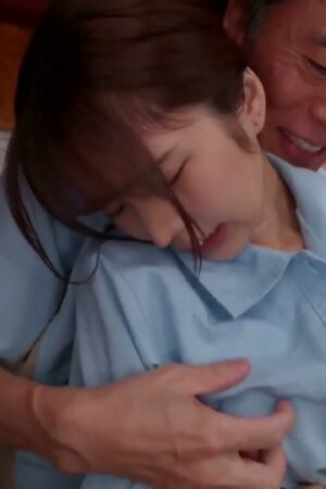 Rò rỉ cảnh nóng chân thực của Rima Arai trong MIAB-073: Drama cắm sừng tại cửa hàng tiện lợi