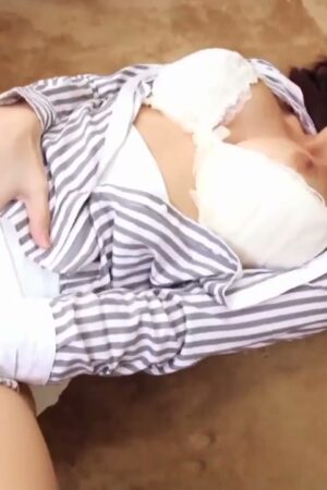 Rò rỉ clip Kurea Hasumi MIAD-783: Vợ hiền bị bạn chồng ‘úp sọt’ cực bạo liệt!