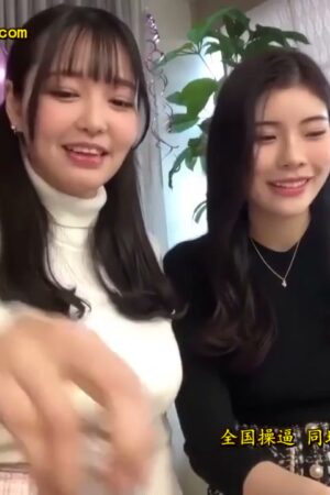 Clip rò rỉ Rei Kamiki Momona Koibuchi – STARS-881: Bữa tiệc bikini bạo liệt!