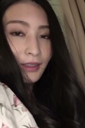 Rò rỉ Suzu Honjo STARS-400: Chuyến đi suối nước nóng trần trụi đến từng khoảnh khắc!